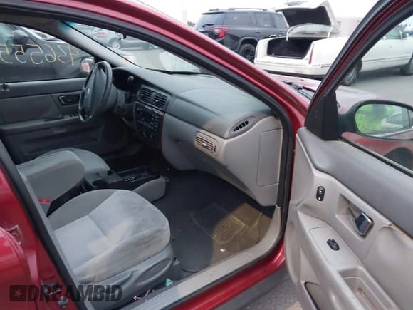 ✅ 2000 Mercury Sable GS • VIN: 1MEFM58U8YG631826 • Lot: 43655586. Listed on IAAI with 140,427 mi. Free auction sales archive from the USA and detailed vehicle history report at DreamBid. Image 5.