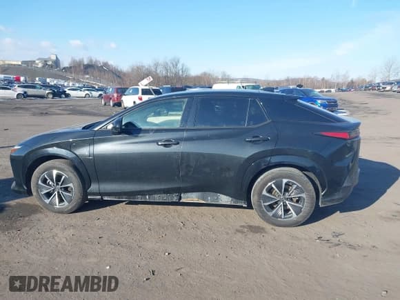 ✅ 2024 Lexus RZ 300e Premium • VIN: JTJABABB9RA005043 • Lot: 41452254. Listed on IAAI with 11,851 mi. Free auction sales archive from the USA and detailed vehicle history report at DreamBid. Image 14.