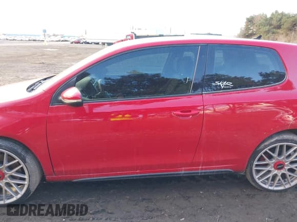 ✅ 2012 Volkswagen Golf GTI w/Conv & Sunroof • VIN: WVWEV7AJ9CW292286 • Lot: 41478359. Listed on IAAI with 153,000 mi. Free auction sales archive from the USA and detailed vehicle history report at DreamBid. Image 14.