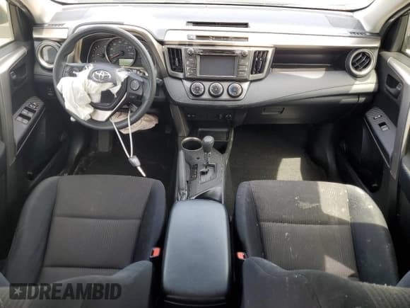 ✅ 2015 Toyota RAV4 LE • VIN: JTMBFREV6FD126820 • Лот: 55524515. Опубликован ранее на Copart с пробегом Не указан. Бесплатный доступ к архиву аукционных продаж из США и подробный отчёт об истории автомобиля на DreamBid. Изображение 8.