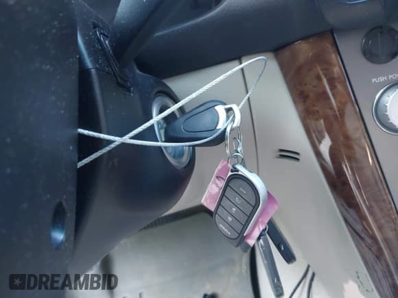 ✅ 2007 Subaru Legacy Outback Limited • VIN: 4S4BP62C777310819 • Lot: 42957440. Wystawiony na IAAI z przebiegiem 119 526 mil. Bezpłatny archiwum sprzedaży aukcyjnych z USA i szczegółowy raport historii pojazdu na DreamBid. Zdjęcie 11.