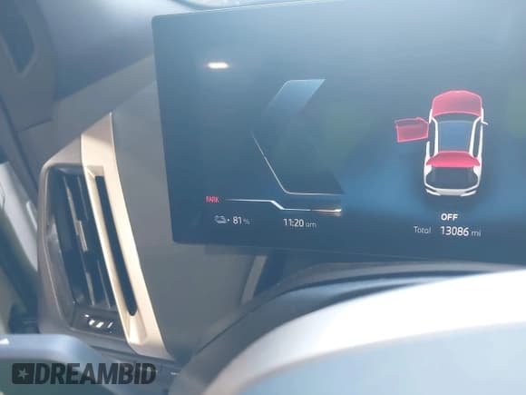 ✅ 2025 BMW iX xDrive50 • VIN: WB523CF08SCS46185 • Lot: 42779372. Listed on IAAI with 13,086 mi. Free auction sales archive from the USA and detailed vehicle history report at DreamBid. Image 18.