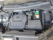 ✅ 2020 Volkswagen Tiguan SE • VIN: 3VV2B7AX8LM080447 • Lot: 90936075. Wystawiony na Copart z przebiegiem 52 977 mil. Bezpłatny archiwum sprzedaży aukcyjnych z USA i szczegółowy raport historii pojazdu na DreamBid. Zdjęcie 12.