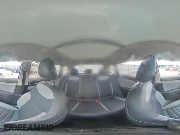 ✅ 2022 Volkswagen Taos SEL • VIN: 3VV2X7B21NM017584 • Lot: 68701625. Wystawiony na Copart z przebiegiem 76 514 mil. Bezpłatny archiwum sprzedaży aukcyjnych z USA i szczegółowy raport historii pojazdu na DreamBid. Zdjęcie 16.