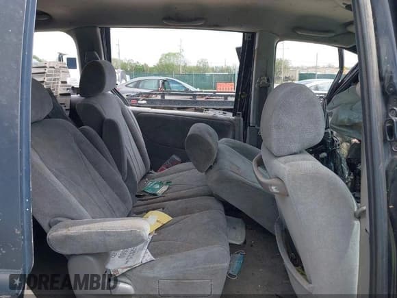 ✅ 2003 Mazda MPV LX • VIN: JM3LW28A030339809 • Lot: 42601710. Listed on IAAI with Not provided. Free auction sales archive from the USA and detailed vehicle history report at DreamBid. Image 8.