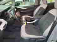 2021 Chevrolet Bolt EV LT с VIN 1G1FY6S03M4108302, выставлен на аукционе Copart как лот 77798663 с пробегом 26 561 миль миль и . История ставок и продаж доступна на DreamBid. Изображение 7.