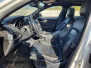 ✅ 2018 Jaguar F-Pace 20d Prestige • VIN: SADCK2FNXJA290186 • Lot: 89694625. Wystawiony na Copart z przebiegiem 70 023 mil. Bezpłatny archiwum sprzedaży aukcyjnych z USA i szczegółowy raport historii pojazdu na DreamBid. Zdjęcie 7.