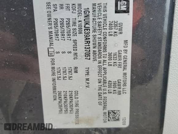 2010 Chevrolet Suburban LT z VIN 1GNUKJE39AR137057, wystawiony jako Copart lot #62516505 z przebiegiem 159 327 mil mil oraz Nie do naprawy • Non repairable. Historia ofert i sprzedaży dostępna na DreamBid. Obrazek 13.