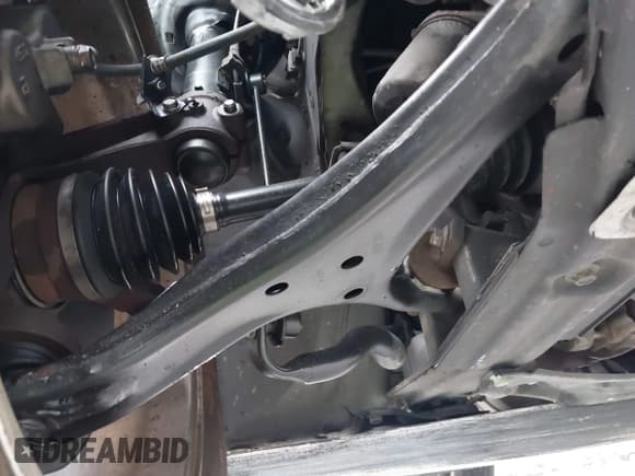 ✅ 2015 Acura TLX Technology • VIN: 19UUB3F58FA007380 • Lot: 42163931. Listed on IAAI with Not provided. Free auction sales archive from the USA and detailed vehicle history report at DreamBid. Image 19.