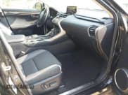 ✅ 2020 Lexus NX 300 • VIN: JTJDARDZ8L2225221 • Lot: 42446066. Wystawiony na IAAI z przebiegiem 44 293 mil. Bezpłatny archiwum sprzedaży aukcyjnych z USA i szczegółowy raport historii pojazdu na DreamBid. Zdjęcie 5.