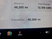 ✅ 2023 Tesla Model Y Long Range • VIN: 7SAYGDEE4PA109387 • Lot: 94701015. Wystawiony na Copart z przebiegiem 48 285 mil. Bezpłatny archiwum sprzedaży aukcyjnych z USA i szczegółowy raport historii pojazdu na DreamBid. Zdjęcie 9.