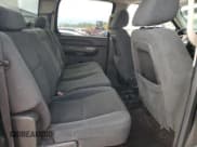 ✅ 2007 Chevrolet Silverado 2500HD 1LT • VIN: 1GCHK23657F557051 • Лот: 63984665. Опубликован ранее на Copart с пробегом Не указан. Бесплатный доступ к архиву аукционных продаж из США и подробный отчёт об истории автомобиля на DreamBid. Изображение 10.