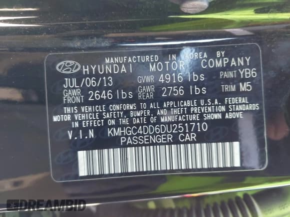 ✅ 2013 Hyundai Genesis 3.8L • VIN: KMHGC4DD6DU251710 • Lot: 43629203. Wystawiony na IAAI z przebiegiem 61 802 mil. Bezpłatny archiwum sprzedaży aukcyjnych z USA i szczegółowy raport historii pojazdu na DreamBid. Zdjęcie 9.