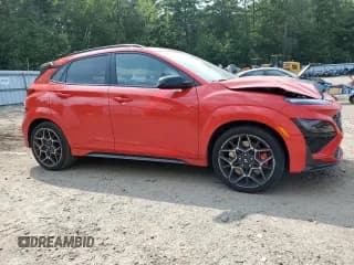 ✅ 2023 Hyundai Kona • VIN: KM8KH3AC8PU008874 • Лот: 67055144. Опубликован ранее на Copart с пробегом 14 631 миль. Бесплатный доступ к архиву аукционных продаж из США и подробный отчёт об истории автомобиля на DreamBid. Изображение 4.