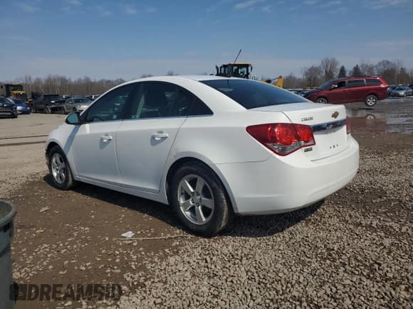 ✅ 2015 Chevrolet Cruze LT • VIN: 1G1PC5SB6F7299228 • Lot: 44617113. Listed on Copart with 133,239 mi. Free auction sales archive from the USA and detailed vehicle history report at DreamBid. Image 2.