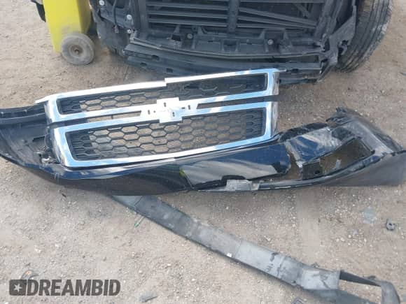 2018 Chevrolet Suburban LS с VIN 1GNSCGKC7JR352612, выставлен на аукционе IAAI как лот 43385577 с пробегом 99 845 миль миль и . История ставок и продаж доступна на DreamBid. Изображение 12.