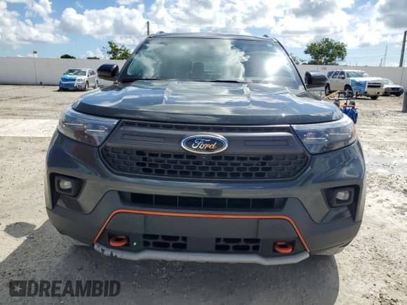 ✅ 2023 Ford Explorer Timberline • VIN: 1FMSK8JH4PGA36440 • Lot: 81679845. Wystawiony na Copart z przebiegiem 98 647 mil. Bezpłatny archiwum sprzedaży aukcyjnych z USA i szczegółowy raport historii pojazdu na DreamBid. Zdjęcie 5.