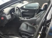 ✅ 2016 Jaguar XF 35t Premium • VIN: SAJBJ4BV6GCY18106 • Lot: 70354565. Wystawiony na Copart z przebiegiem 107 930 mil. Bezpłatny archiwum sprzedaży aukcyjnych z USA i szczegółowy raport historii pojazdu na DreamBid. Zdjęcie 7.