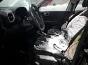 ✅ 2022 Hyundai Venue SEL • VIN: KMHRC8A31NU138499 • Lot: 84027394. Listed on Copart with Not provided. Free auction sales archive from the USA and detailed vehicle history report at DreamBid. Image 7.