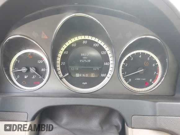 ✅ 2011 Mercedes-Benz C 300 Sport • VIN: WDDGF8BB9BR165303 • Лот: 43311989. Опубликован ранее на IAAI с пробегом 157 539 миль. Бесплатный доступ к архиву аукционных продаж из США и подробный отчёт об истории автомобиля на DreamBid. Изображение 7.