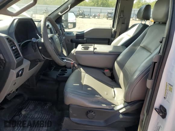 ✅ 2018 Ford F-250 XL • VIN: 1FT7X2B63JEB11766 • Lot: 85009805. Listed on Copart with 166,378 mi. Free auction sales archive from the USA and detailed vehicle history report at DreamBid. Image 7.