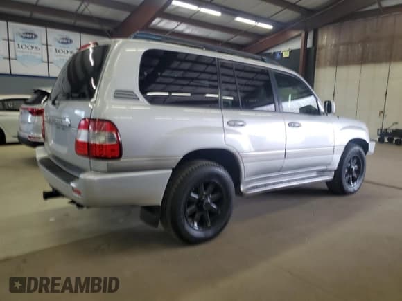 ✅ 2006 Toyota Land Cruiser • VIN: JTEHT05J362085470 • Lot: 67341085. Listed on Copart with 204,748 mi. Free auction sales archive from the USA and detailed vehicle history report at DreamBid. Image 3.