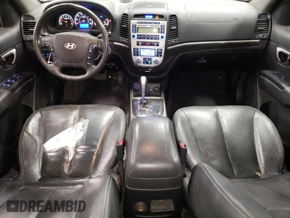 ✅ 2008 Hyundai Santa Fe SE • VIN: 5NMSH73E58H142406 • Lot: 80449904. Listed on Copart with 200,150 mi. Free auction sales archive from the USA and detailed vehicle history report at DreamBid. Image 8.