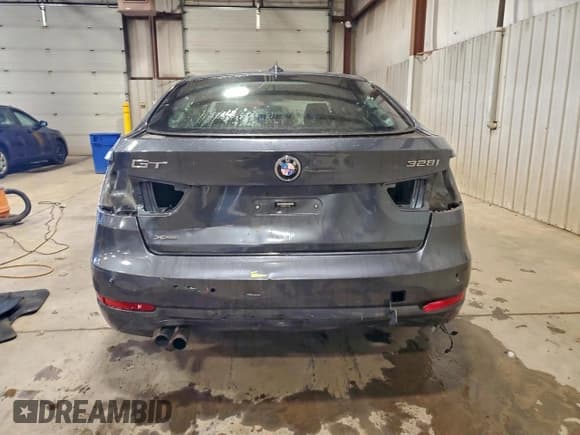 ✅ 2015 BMW 3 Series 328i Gran Turismo xDrive • VIN: WBA8Z5C50FGS36643 • Lot: 93241515. Wystawiony na Copart z przebiegiem 66 435 mil. Bezpłatny archiwum sprzedaży aukcyjnych z USA i szczegółowy raport historii pojazdu na DreamBid. Zdjęcie 6.