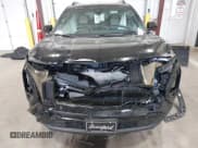 ✅ 2026 Chevrolet Equinox LS • VIN: 3GNAXSEG8TL211768 • Lot: 43141806. Wystawiony na IAAI z przebiegiem 1 175 mil. Bezpłatny archiwum sprzedaży aukcyjnych z USA i szczegółowy raport historii pojazdu na DreamBid. Zdjęcie 12.