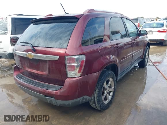 ✅ 2007 Chevrolet Equinox LT • VIN: 2CNDL63F376011180 • Лот: 41434275. Опубликован ранее на IAAI с пробегом 400 377 миль. Бесплатный доступ к архиву аукционных продаж из США и подробный отчёт об истории автомобиля на DreamBid. Изображение 4.