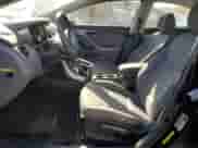 2015 Hyundai Elantra Limited z VIN 5NPDH4AE9FH571641, wystawiony jako Copart lot #86769035 z przebiegiem 251 658 mil mil oraz Szkoda całkowita • Salvage title. Historia ofert i sprzedaży dostępna na DreamBid. Obrazek 7.