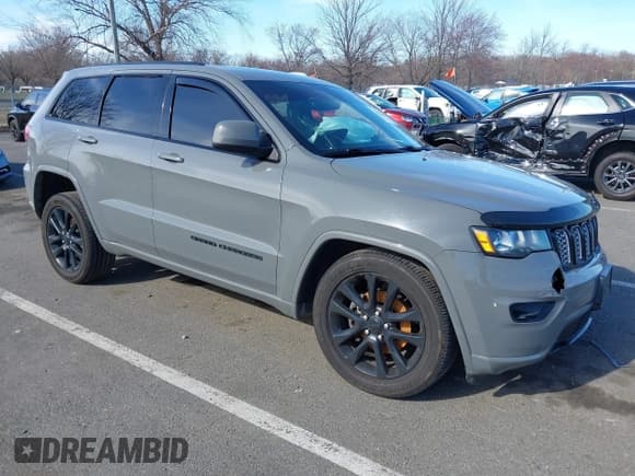 ✅ 2019 Jeep Grand Cherokee Upland • VIN: 1C4RJFAGXKC696516 • Lot: 41839379. Listed on IAAI with 96,974 mi. Free auction sales archive from the USA and detailed vehicle history report at DreamBid. Image 1.