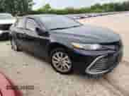 2022 Toyota Camry LE with VIN 4T1C11BK6NU069060, listed as a Copart auction lot 68844585 with 80,952 mi miles and Clean title. Bid and sale history available at DreamBid. Image 4.