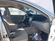 ✅ 2009 Toyota Camry • VIN: 4T1BE46K59U363499 • Lot: 43186202. Wystawiony na IAAI z przebiegiem Nie podano. Bezpłatny archiwum sprzedaży aukcyjnych z USA i szczegółowy raport historii pojazdu na DreamBid. Zdjęcie 5.