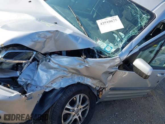 ✅ 2011 Ford Transit Connect XLT Premium • VIN: NM0KS9CN9BT046729 • Lot: 42910675. Listed on IAAI with 104,440 mi. Free auction sales archive from the USA and detailed vehicle history report at DreamBid. Image 6.