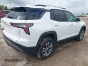 ✅ 2025 Chevrolet Equinox FWD LT • VIN: 3GNAXHEG2SL172922 • Lot: 42622806. Wystawiony na IAAI z przebiegiem 15 736 mil. Bezpłatny archiwum sprzedaży aukcyjnych z USA i szczegółowy raport historii pojazdu na DreamBid. Zdjęcie 4.