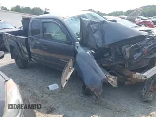 ✅ 2013 Toyota Tacoma • VIN: 5TFUX4EN2DX019669 • Lot: 42368685. Wystawiony na IAAI z przebiegiem Nie podano. Bezpłatny archiwum sprzedaży aukcyjnych z USA i szczegółowy raport historii pojazdu na DreamBid. Zdjęcie 1.