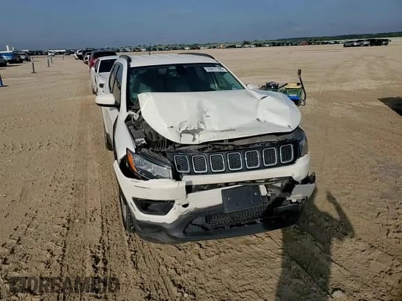 ✅ 2019 Jeep Compass Latitude • VIN: 3C4NJCBB7KT762945 • Lot: 55917165. Wystawiony na Copart z przebiegiem 100 854 mil. Bezpłatny archiwum sprzedaży aukcyjnych z USA i szczegółowy raport historii pojazdu na DreamBid. Zdjęcie 14.