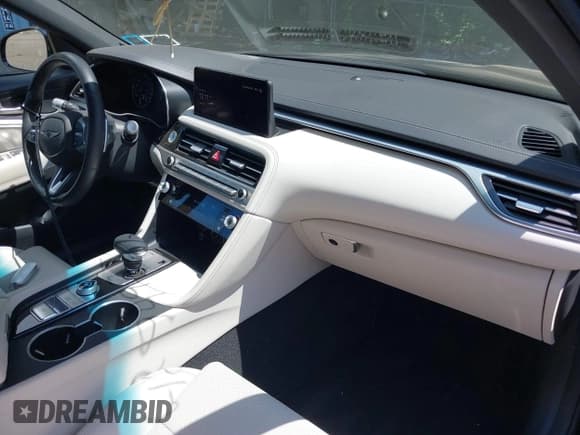 ✅ 2025 Genesis G70 2.5T • VIN: KMTG34SC7SU145845 • Лот: 42949762. Опубликован ранее на IAAI с пробегом 21 004 миль. Бесплатный доступ к архиву аукционных продаж из США и подробный отчёт об истории автомобиля на DreamBid. Изображение 5.