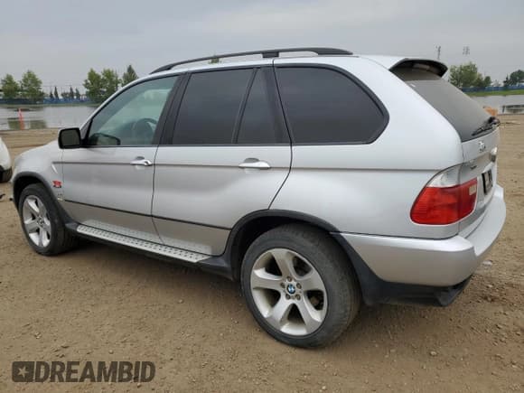 ✅ 2005 BMW X5 4.4i • VIN: 5UXFB53535LV18276 • Лот: 71458735. Опубликован ранее на Copart с пробегом 222 382 миль. Бесплатный доступ к архиву аукционных продаж из США и подробный отчёт об истории автомобиля на DreamBid. Изображение 2.