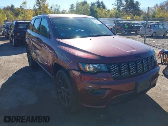 2018 Jeep Grand Cherokee Altitude z VIN 1C4RJFAG4JC343770, wystawiony jako IAAI lot #43439599 z przebiegiem 136 804 mil mil oraz . Historia ofert i sprzedaży dostępna na DreamBid. Obrazek 1.