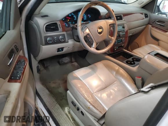 ✅ 2011 Chevrolet Silverado 2500HD LTZ • VIN: 1GC2KYCG4BZ389881 • Lot: 51113625. Listed on Copart with 181,452 mi. Free auction sales archive from the USA and detailed vehicle history report at DreamBid. Image 8.