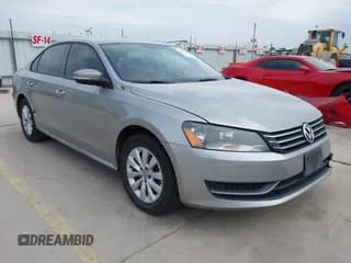 ✅ 2013 Volkswagen Passat Wolfsburg Edition • VIN: 1VWAH7A37DC106591 • Лот: 42210416. Опубликован ранее на IAAI с пробегом 163 137 миль. Бесплатный доступ к архиву аукционных продаж из США и подробный отчёт об истории автомобиля на DreamBid. Изображение 1.