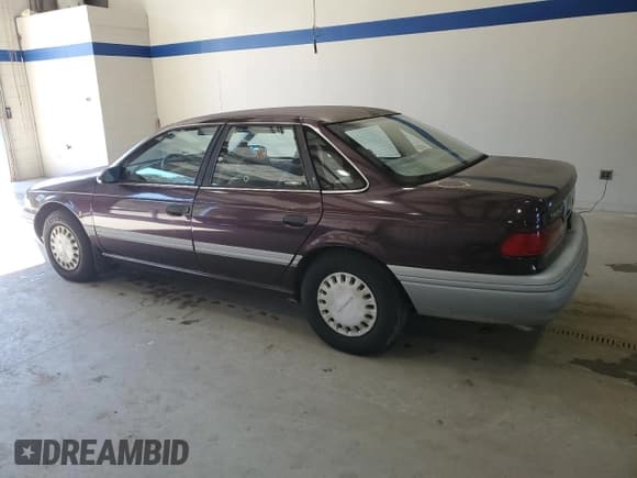 ✅ 1992 Ford Taurus • VIN: 1FACP50U4NA144506 • Lot: 80000064. Listed on Copart with 40,600 mi. Free auction sales archive from the USA and detailed vehicle history report at DreamBid. Image 2.