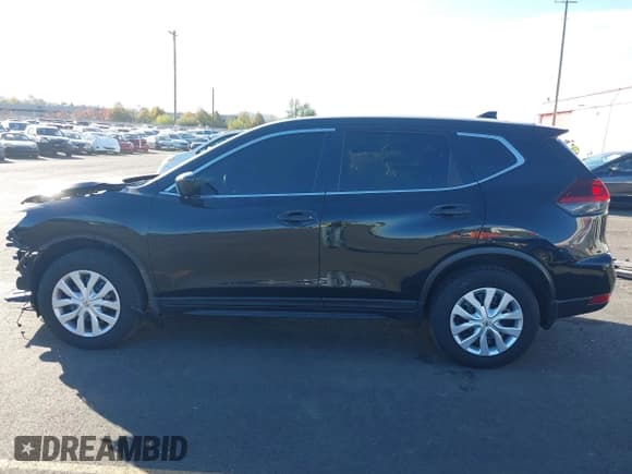 ✅ 2018 Nissan Rogue S • VIN: KNMAT2MV9JP560783 • Lot: 43495873. Wystawiony na IAAI z przebiegiem 74 930 mil. Bezpłatny archiwum sprzedaży aukcyjnych z USA i szczegółowy raport historii pojazdu na DreamBid. Zdjęcie 15.