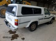 ✅ 1990 Toyota Pickup DX • VIN: JT4RN81P0L5076585 • Lot: 69375315. Wystawiony na Copart z przebiegiem 162 429 mil. Bezpłatny archiwum sprzedaży aukcyjnych z USA i szczegółowy raport historii pojazdu na DreamBid. Zdjęcie 3.