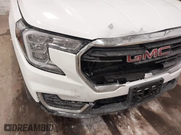 ✅ 2023 GMC Terrain SLE • VIN: 3GKALTEG4PL169930 • Lot: 41506508. Listed on IAAI with 13,728 mi. Free auction sales archive from the USA and detailed vehicle history report at DreamBid. Image 6.