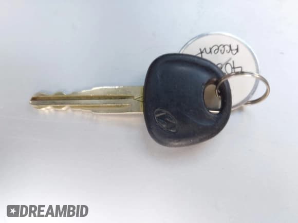 ✅ 2007 Hyundai Accent GLS • VIN: KMHCN46C07U098260 • Лот: 42630613. Опубликован ранее на IAAI с пробегом 112 763 миль. Бесплатный доступ к архиву аукционных продаж из США и подробный отчёт об истории автомобиля на DreamBid. Изображение 11.