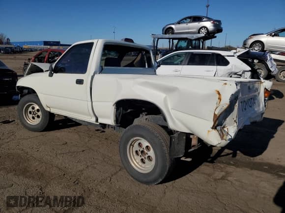 ✅ 1994 Toyota Pickup • VIN: 4TARN81A7RZ161366 • Лот: 90090715. Опубликован ранее на Copart с пробегом 257 775 миль. Бесплатный доступ к архиву аукционных продаж из США и подробный отчёт об истории автомобиля на DreamBid. Изображение 2.