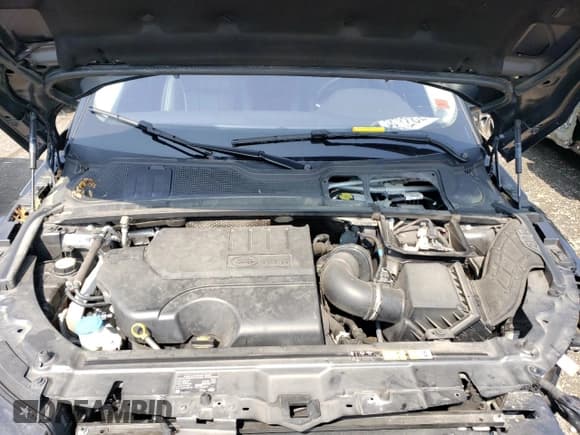 ✅ 2019 Land Rover Range Rover Evoque HSE • VIN: SALVR2RX1KH351438 • Lot: 58182823. Wystawiony na Copart z przebiegiem 49 239 mil. Bezpłatny archiwum sprzedaży aukcyjnych z USA i szczegółowy raport historii pojazdu na DreamBid. Zdjęcie 11.